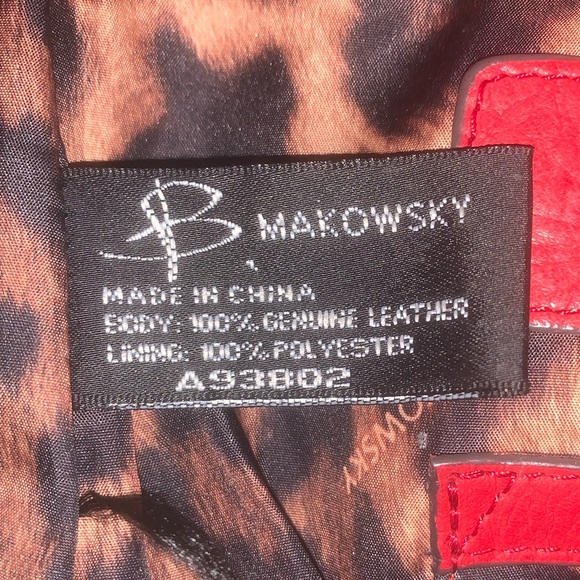 B Makowsky Soft Red Leather Handbag / Shoulder Bag - Picture 6 of 7